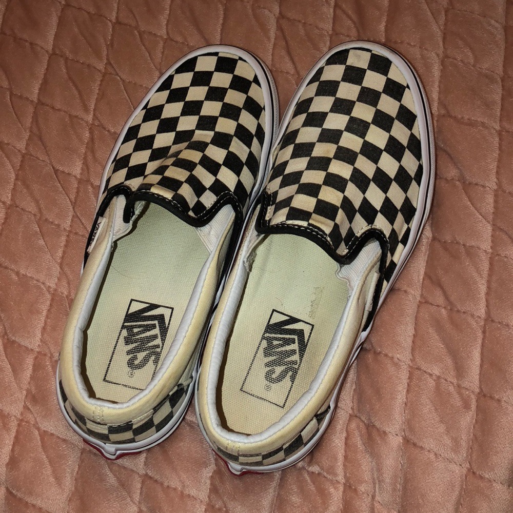 checkered vans
